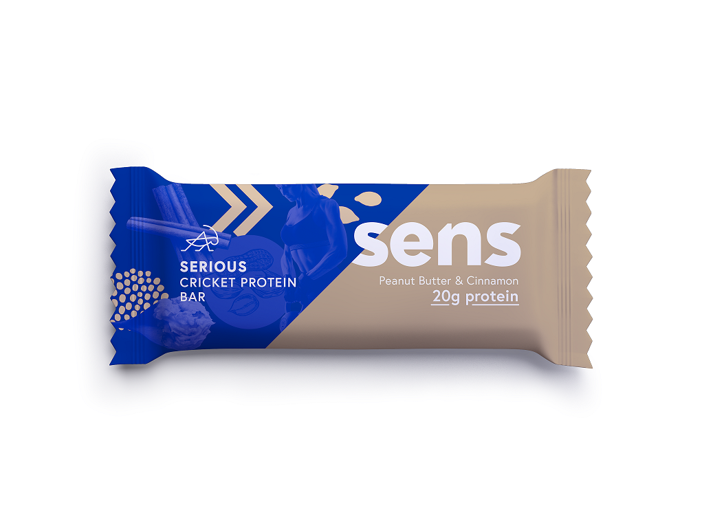 SENS Serious Protein tyčinka s cvrččí moukou - Arašídové máslo & Skořice