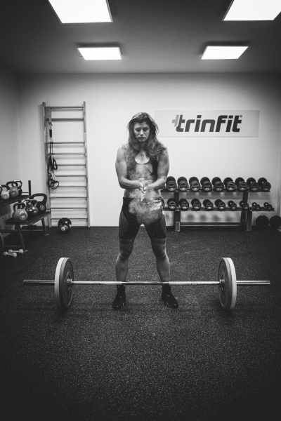 Olympijská činka TRINFIT 120 kg promo 5