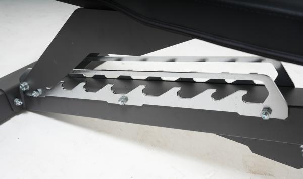 Posilovací lavice TRINFIT Bench L10 Pro nastavení sklonu