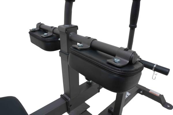 Posilovací stroj TRINFIT Seated Calf Raise Pro detail