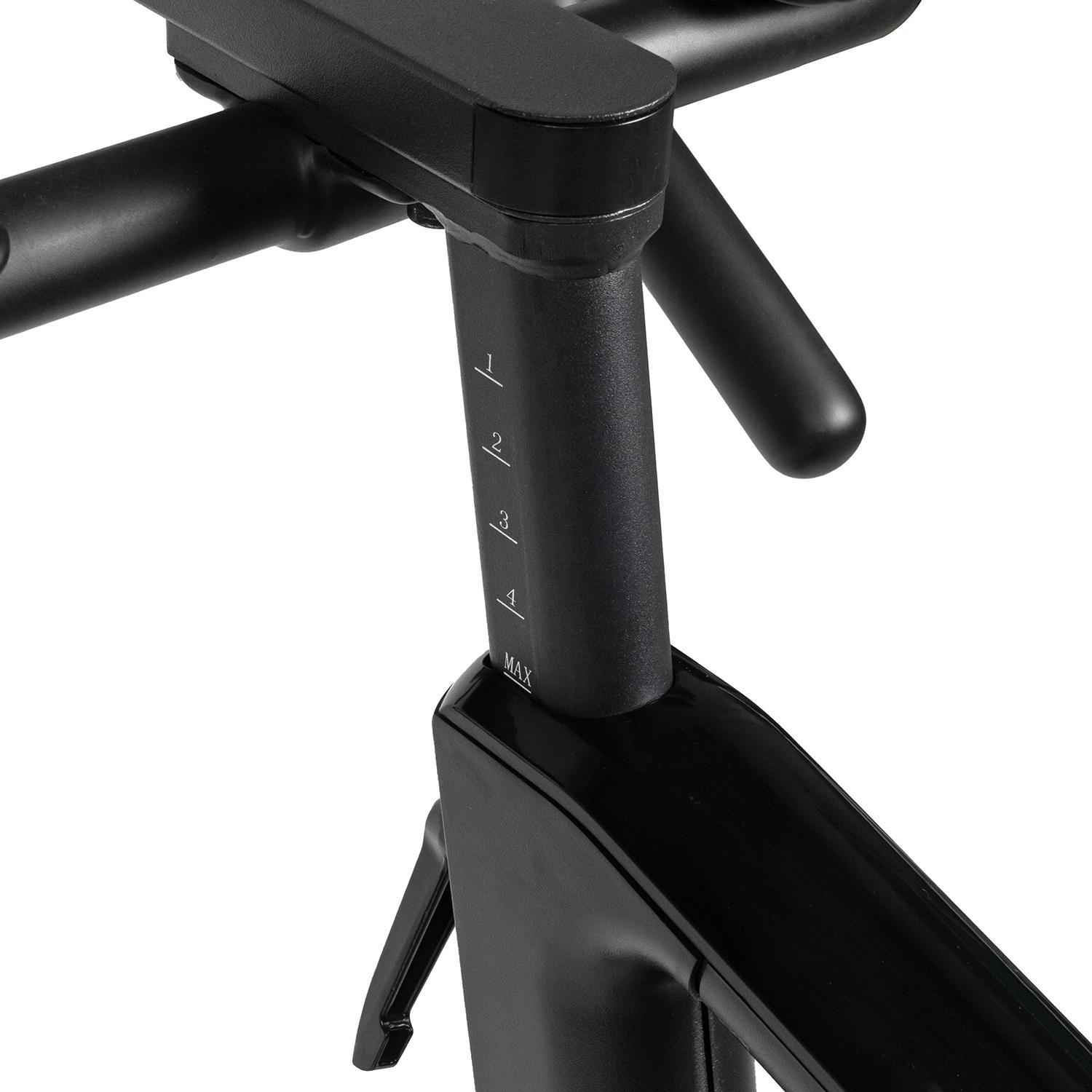 Cyklotrenažér VirtuFit Etappe 2.0i nastavení řídítek